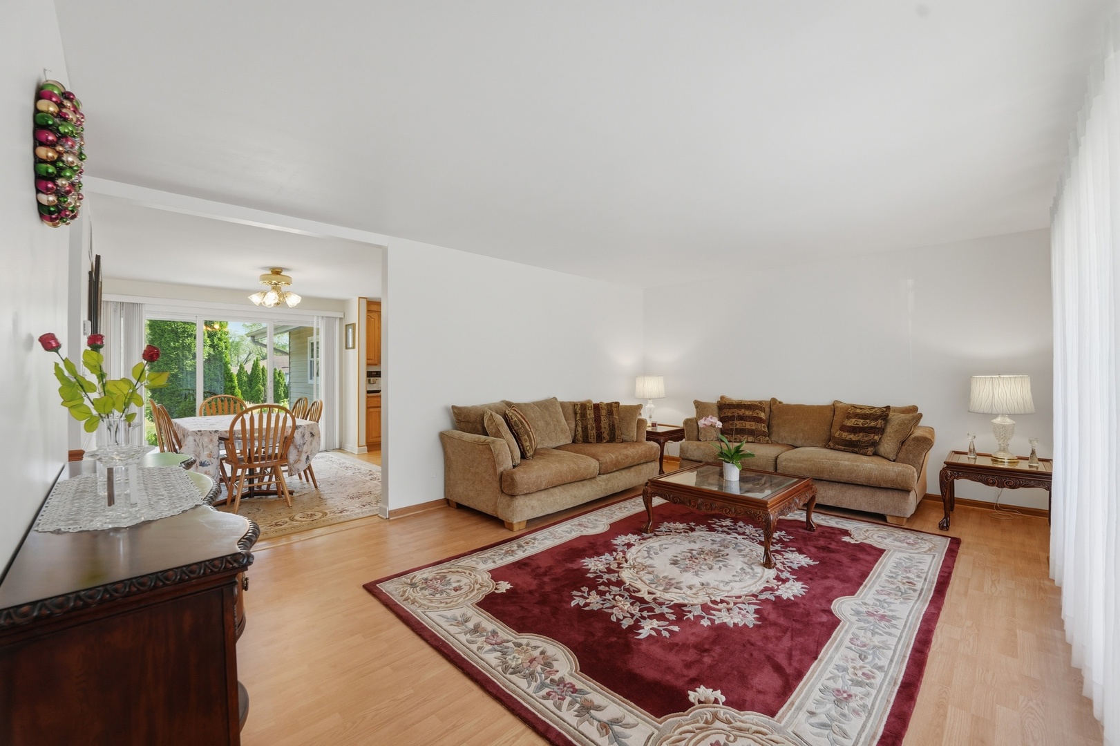 213 Edgeware Road Elk Grove Village, IL 60007 - Photo 10 of 48