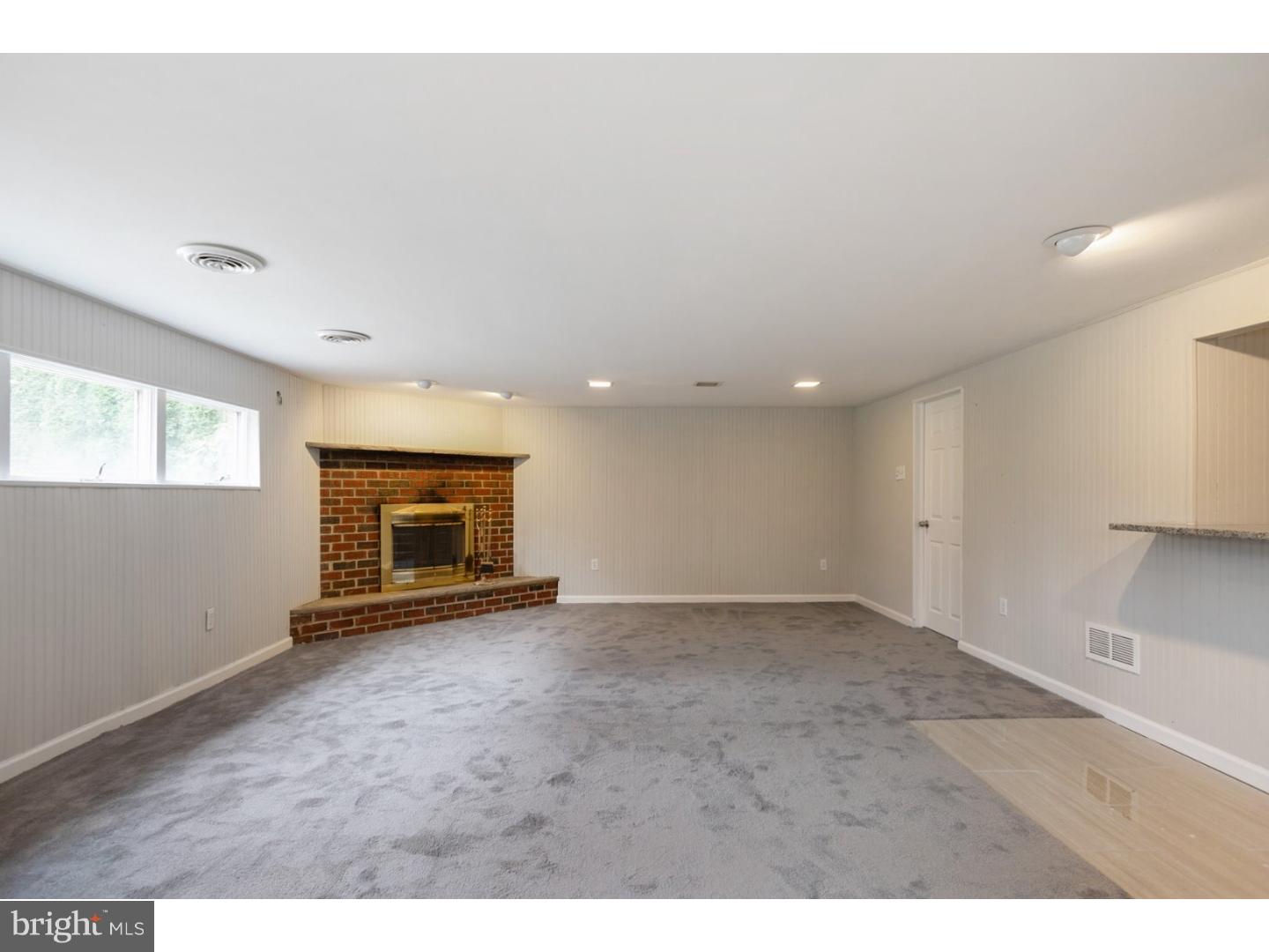 8805 Rising Sun Avenue Philadelphia, PA 19115 - Photo 18 of 25 Gallery Image 18
