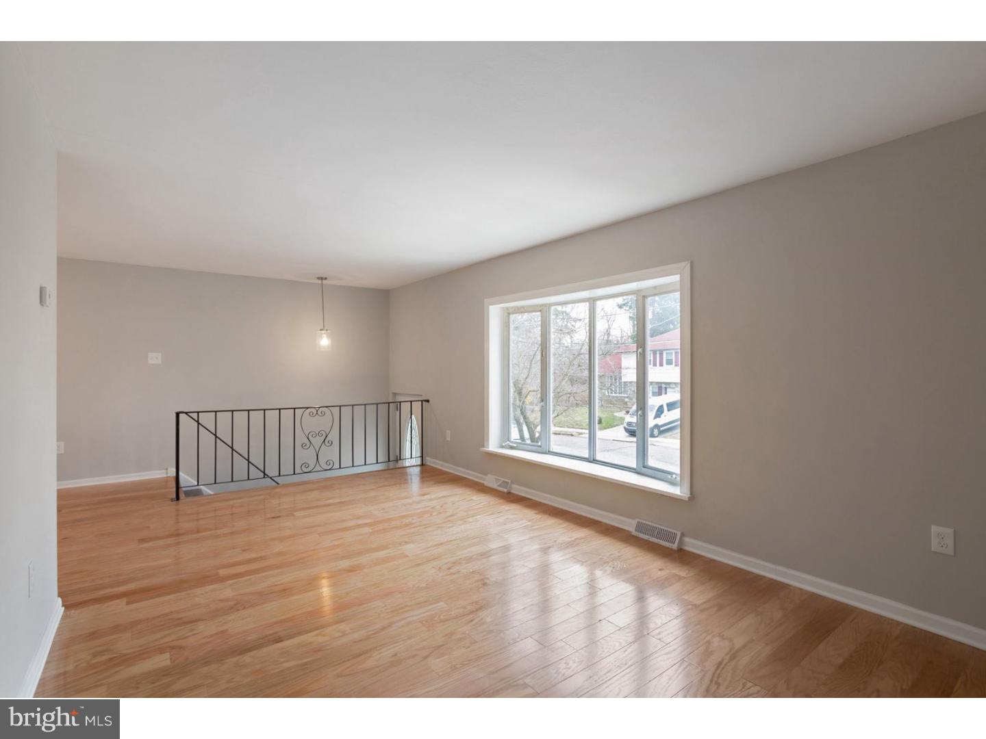 8805 Rising Sun Avenue Philadelphia, PA 19115 - Photo 6 of 25 Gallery Image 6
