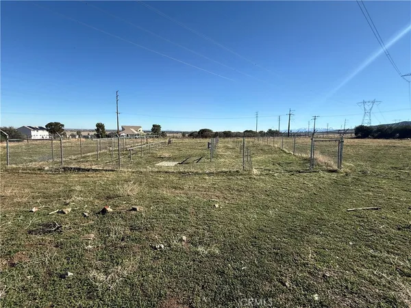 $579,000 | 8539 West Ave L, Lancaster, CA 93536