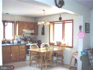 32 Park Road Boyertown, PA 19512 - Photo 2 of 6 Gallery Image 2