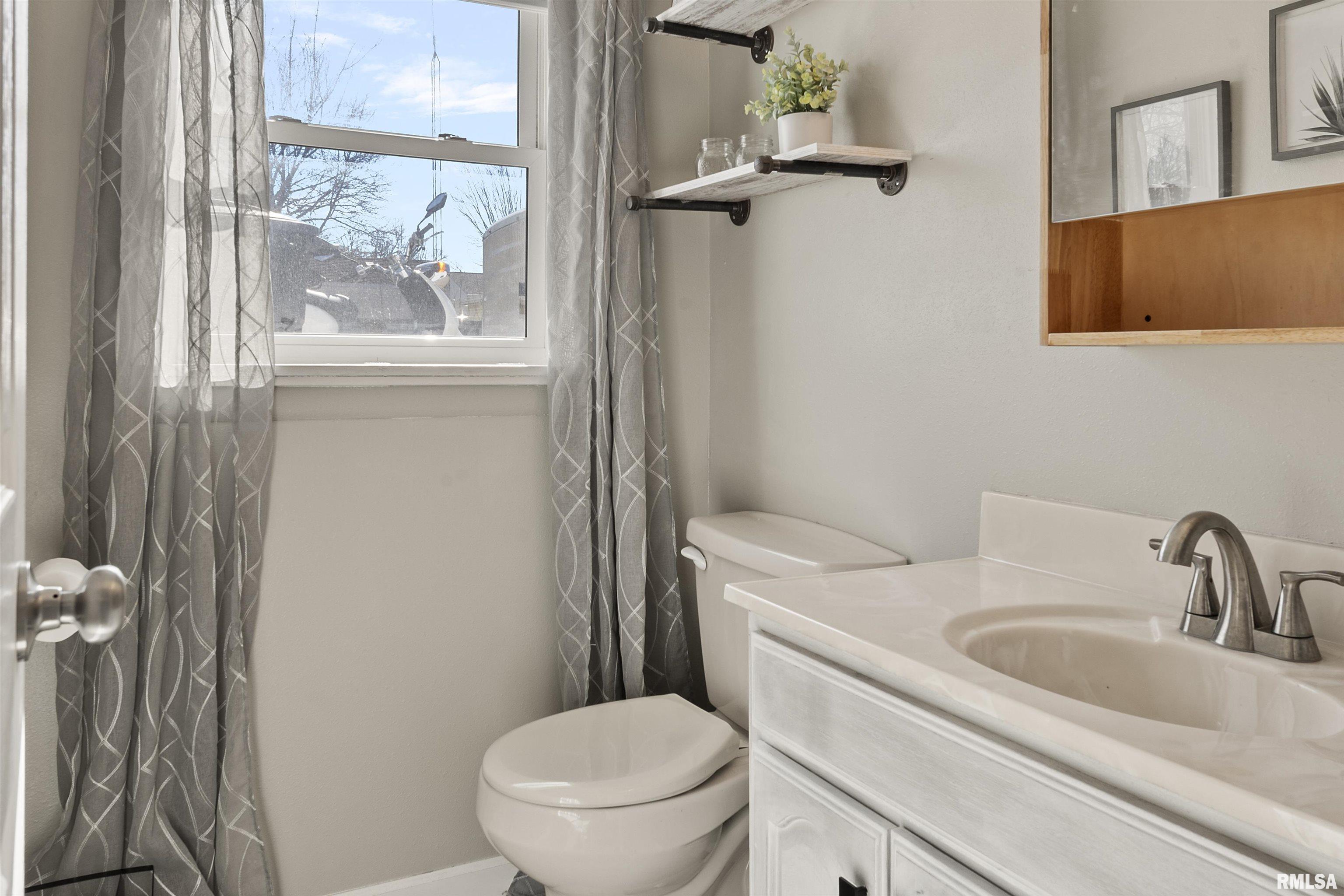 2320 Stokebridge Road Springfield, IL 62702 - Photo 28 of 32