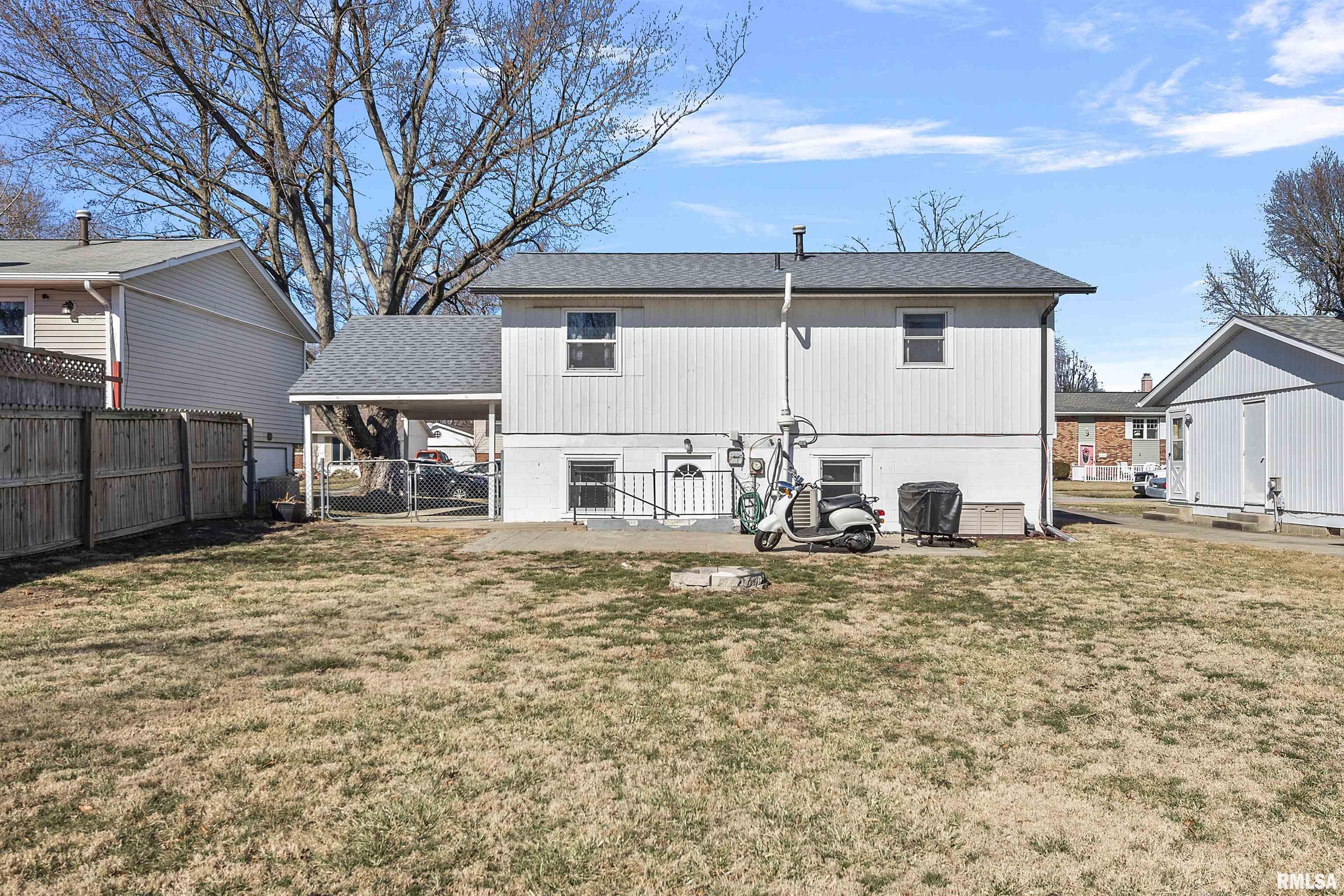 2320 Stokebridge Road Springfield, IL 62702 - Photo 31 of 32