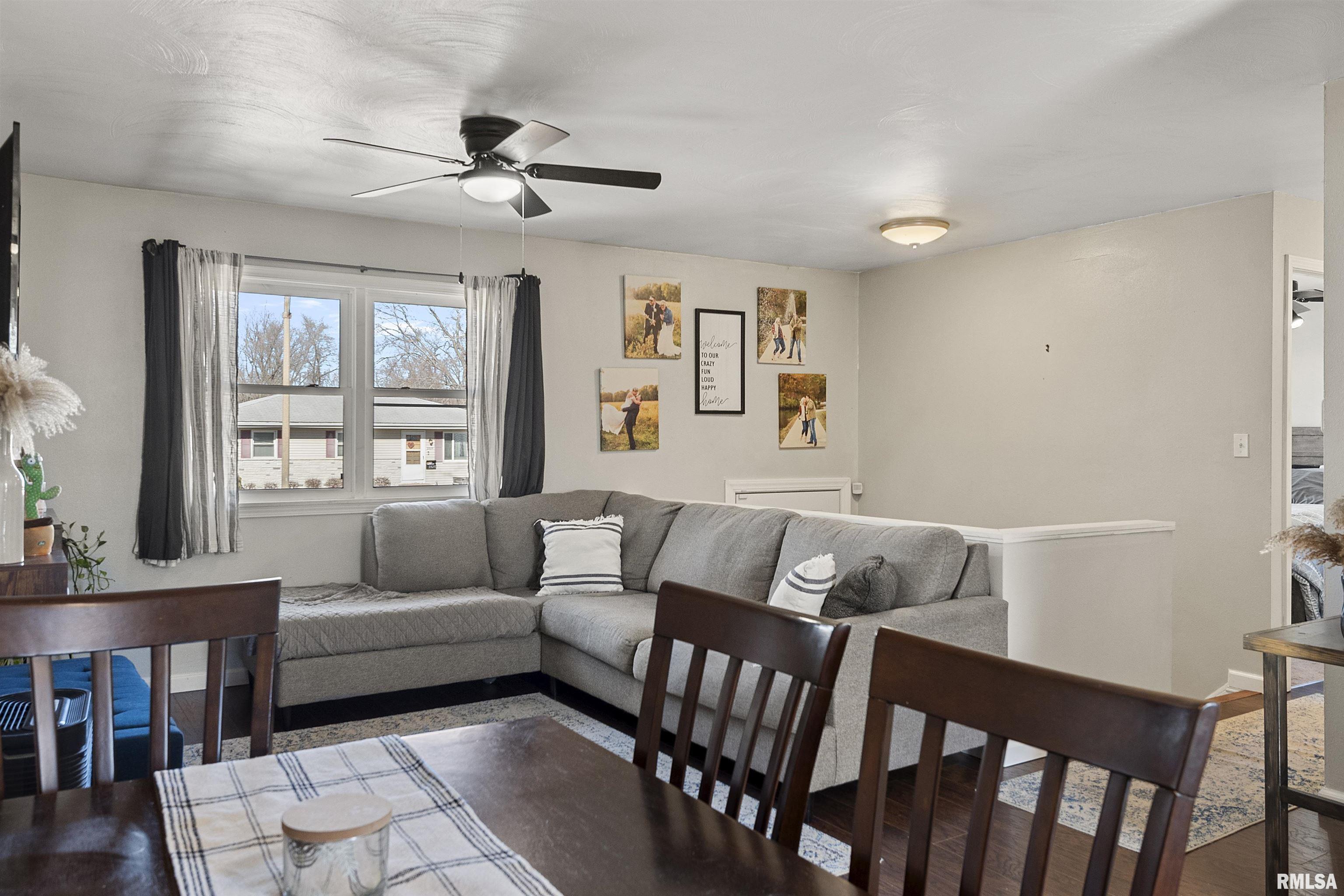 2320 Stokebridge Road Springfield, IL 62702 - Photo 7 of 32