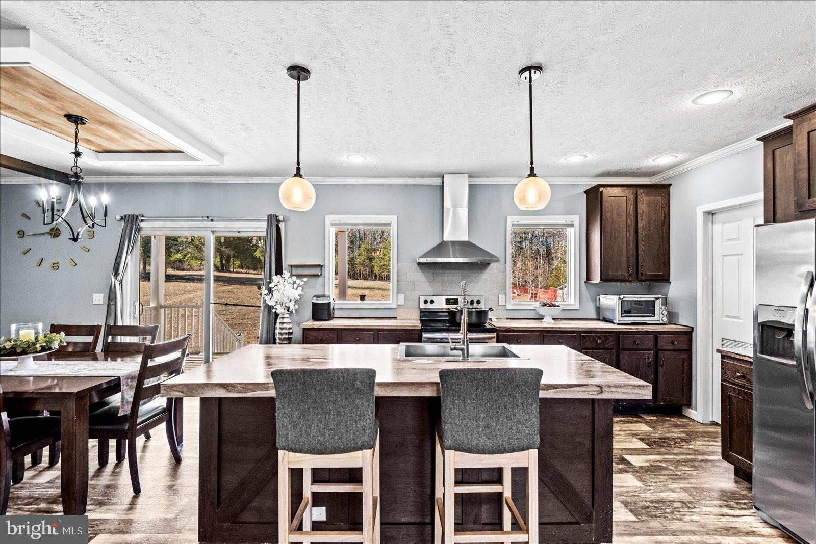 6600 Stubbs Bridge Road Spotsylvania, VA 22551 - Photo 13 of 37 Modern kitchen with stylish finishes.