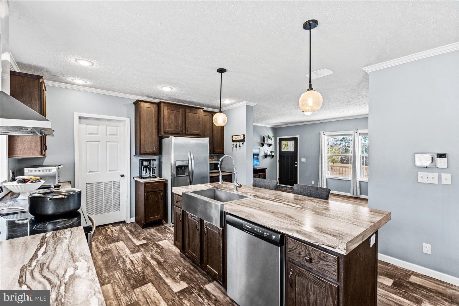 6600 Stubbs Bridge Road Spotsylvania, VA 22551 - Photo 10 of 37 Modern kitchen with elegant finishes.