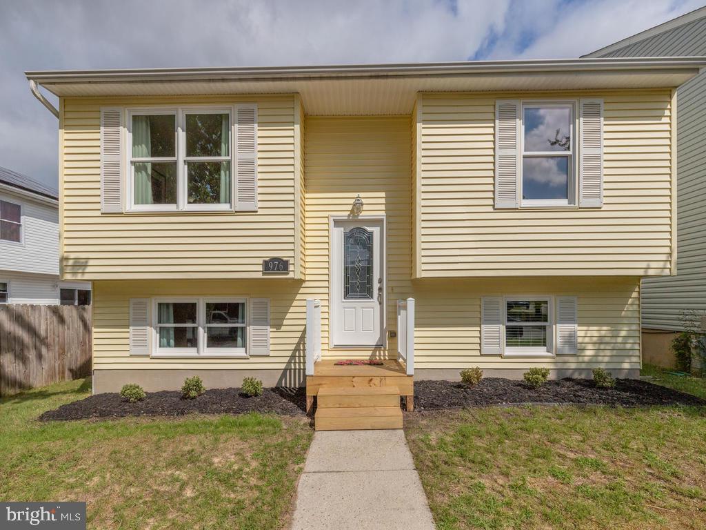 976 Pebblestone Road Pasadena, MD 21122 - Photo 1 of 39 Welcome to 976 Pebblestone Road
