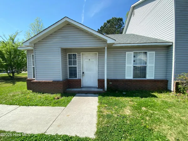 $1,250 | 2247 Brandymill Lane, Jacksonville, NC 28546