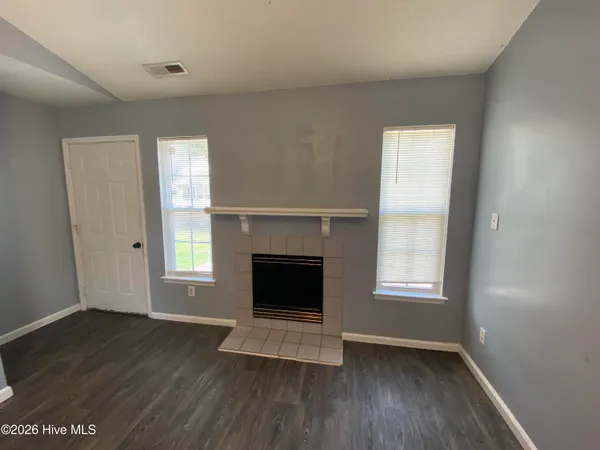 $1,250 | 2247 Brandymill Lane, Jacksonville, NC 28546