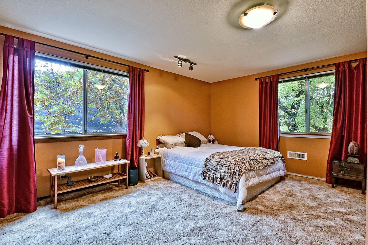 6389 Pioneer Road Medford, OR 97501 - Photo 21 of 35 Additional Photo