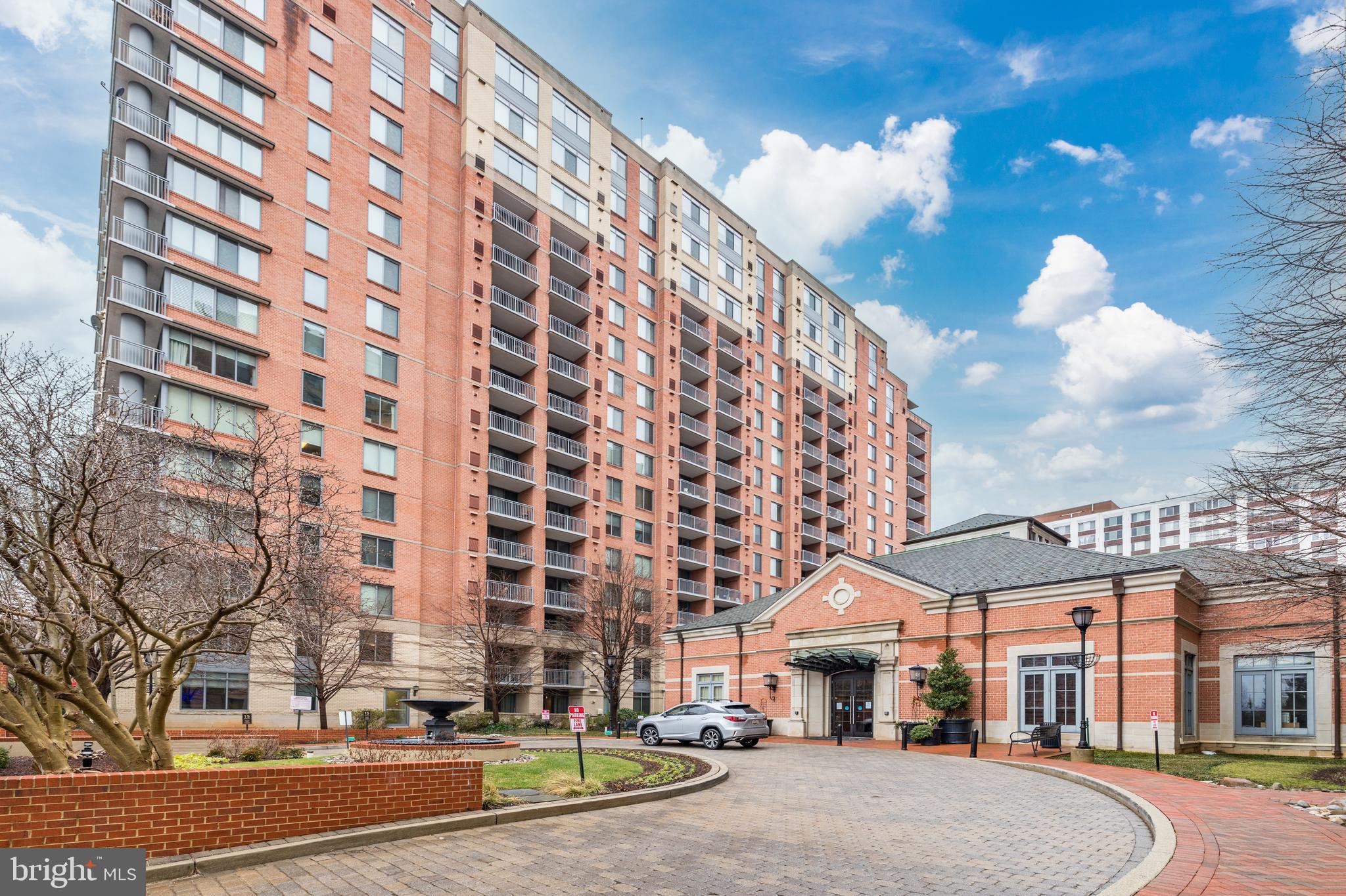 11710 Old Georgetown Road, Unit 809 Rockville, MD 20852 - Photo 2 of 39 Gallery Image 2