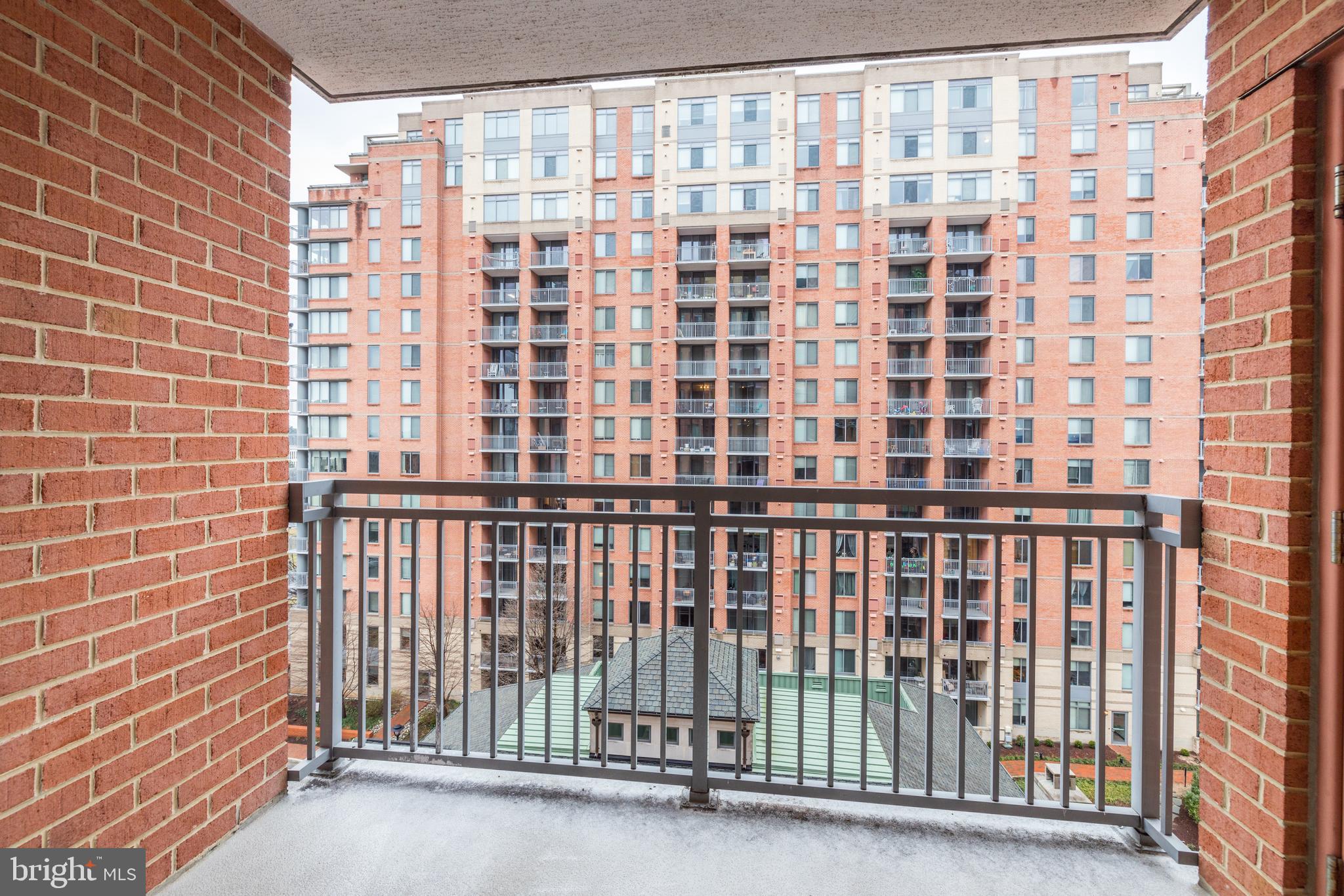 11710 Old Georgetown Road, Unit 809 Rockville, MD 20852 - Photo 22 of 39 Gallery Image 22