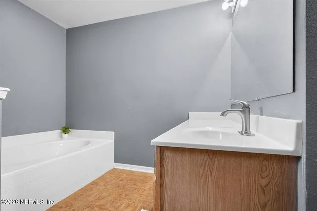 $345,000 | 9366 Thunderbolt Drive, Jacksonville, FL 32221