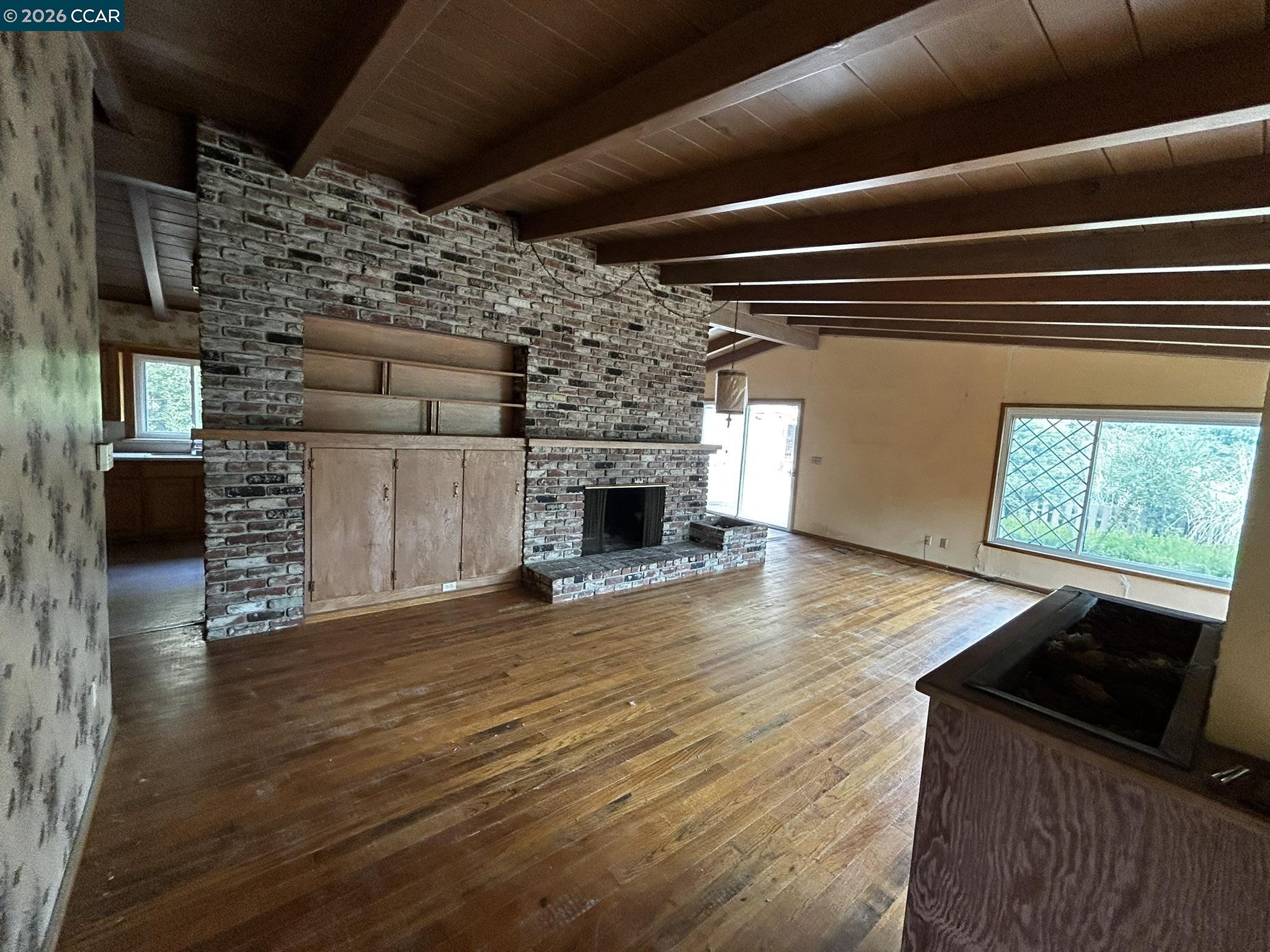 1556 Springbrook Road Walnut Creek, CA 94597 - Photo 4 of 60 Gallery Image 4