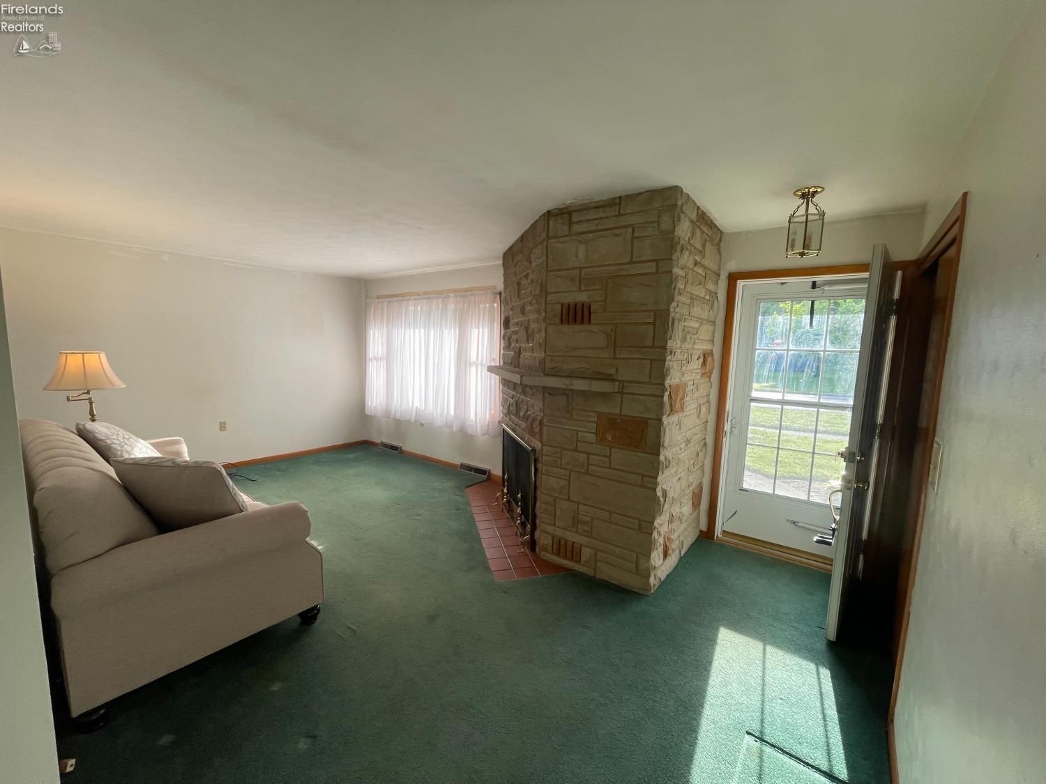 5 Old State Road South Norwalk, OH 44857 - Photo 3 of 13 Gallery Image 3