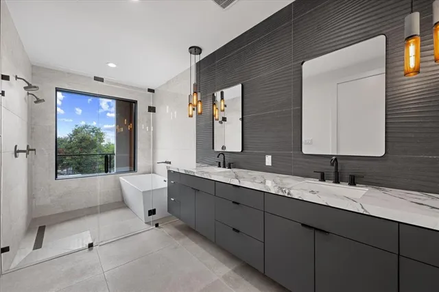 $8,495 | 4519 Weldon Street, Dallas, TX 75204