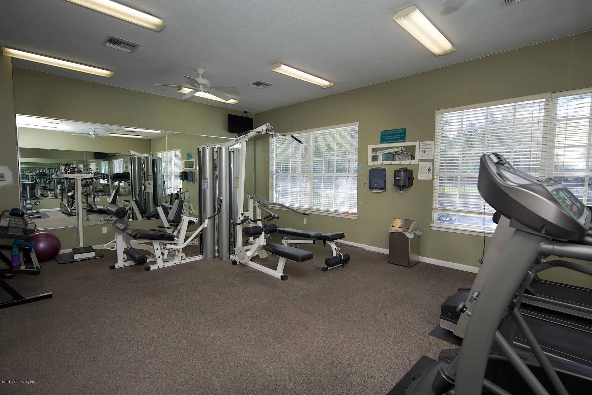 10550 Baymeadows Road, Unit 826 Jacksonville, FL 32256 - Photo 19 of 25 Exercise Room