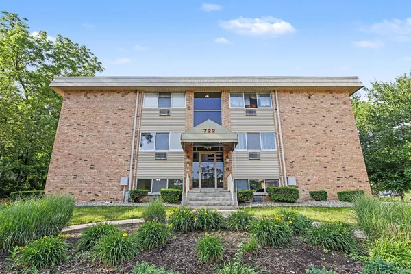 $125,000 | 722 West Kilgore Road, Unit 102, Kalamazoo, MI 49008