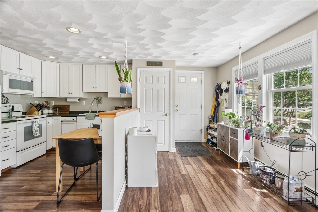 62 Charme Road Billerica, MA 01821 - Photo 22 of 41