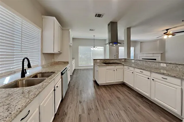 $2,990 | 1525 Lakeview Drive, Keller, TX 76248