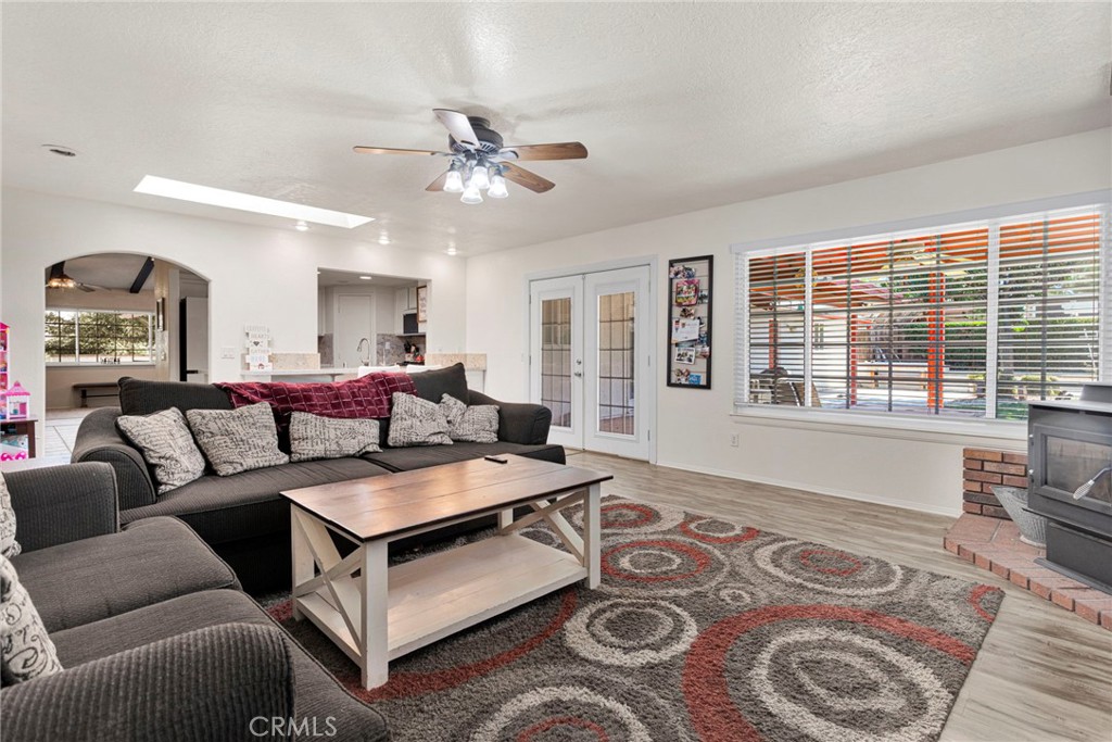 14185 Cuyamaca Road Apple Valley, CA 92307 - Photo 12 of 48