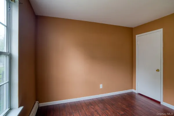 $2,300 | 9 Lexington Hills Road, Unit 3, Harriman, NY 10926