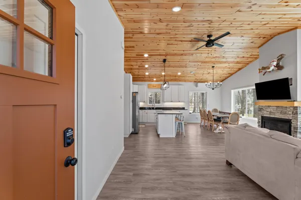 $498,500 | 1505 White Cloud Drive South, Isle, MN 56342