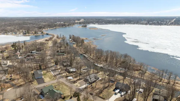 $498,500 | 1505 White Cloud Drive South, Isle, MN 56342