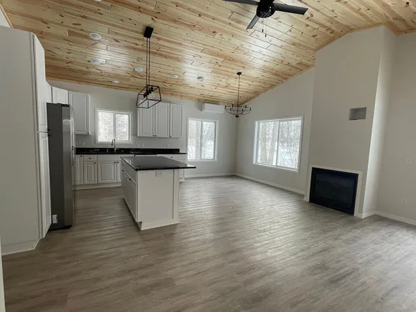 $498,500 | 1505 White Cloud Drive South, Isle, MN 56342
