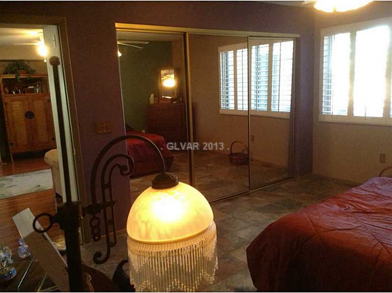 1851 Hillpointe Road, Unit 1211 Henderson, NV 89074 - Photo 11 of 30 Master Bedroom.