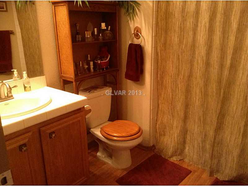1851 Hillpointe Road, Unit 1211 Henderson, NV 89074 - Photo 4 of 30 Bathroom.