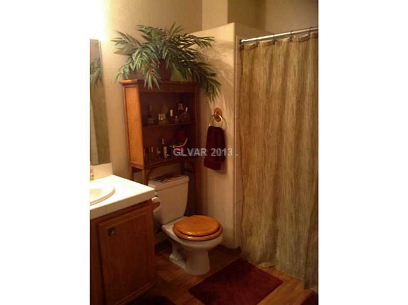 1851 Hillpointe Road, Unit 1211 Henderson, NV 89074 - Photo 5 of 30 Bathroom.