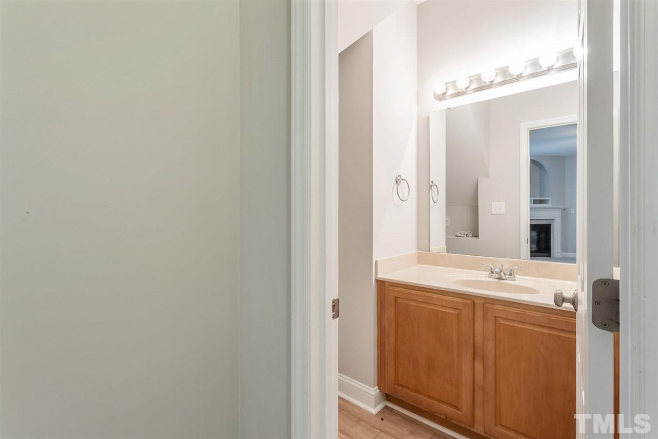3902 Magnolia Pond Road Raleigh, NC 27610 - Photo 23 of 29