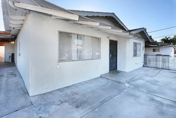 $1,625,000 | 821-823 North Gunther Pl., Santa Ana, CA 92703