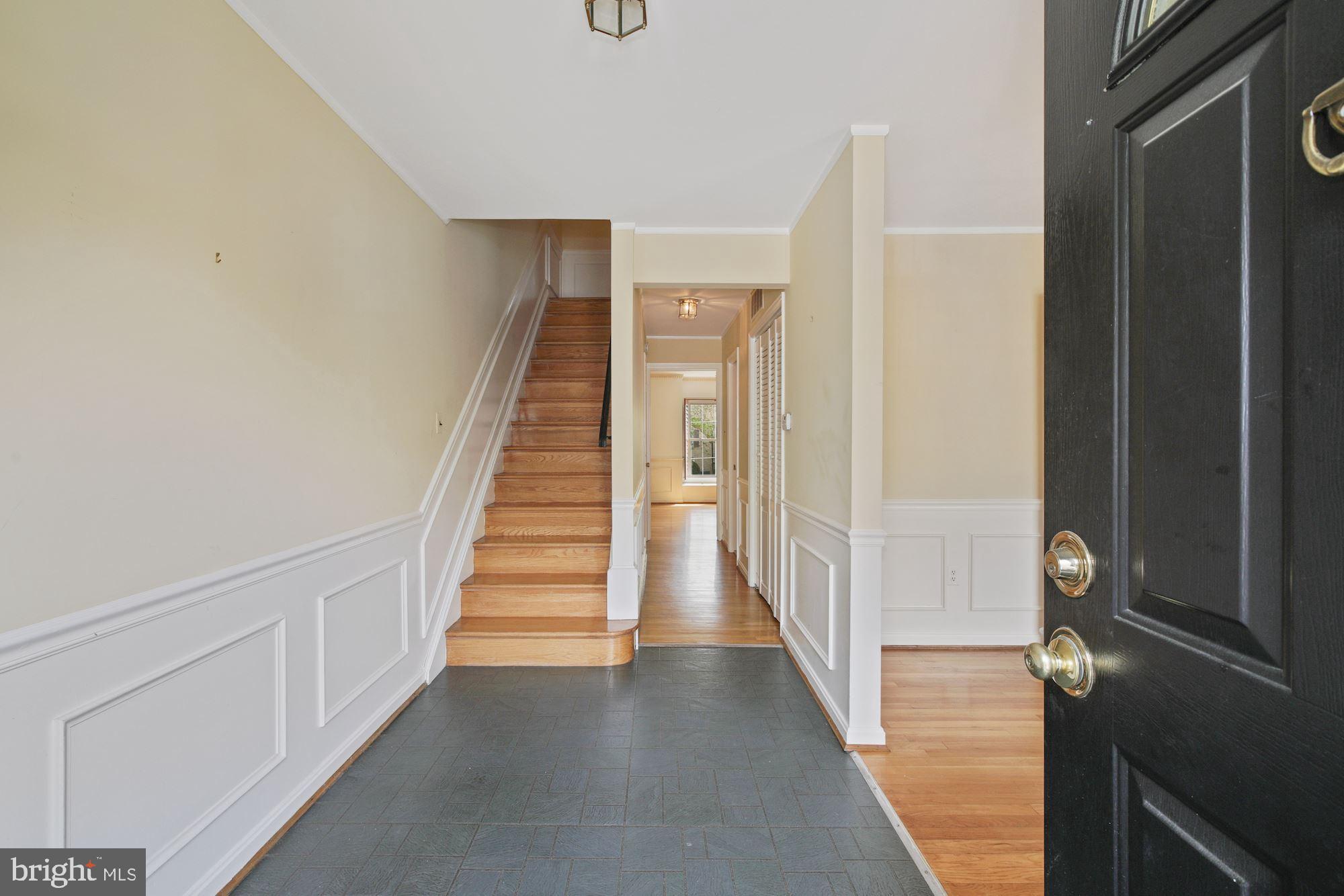 2123 Bucknell Terrace, Unit 52 Silver Spring, MD 20902 - Photo 2 of 26 Foyer - Main Level