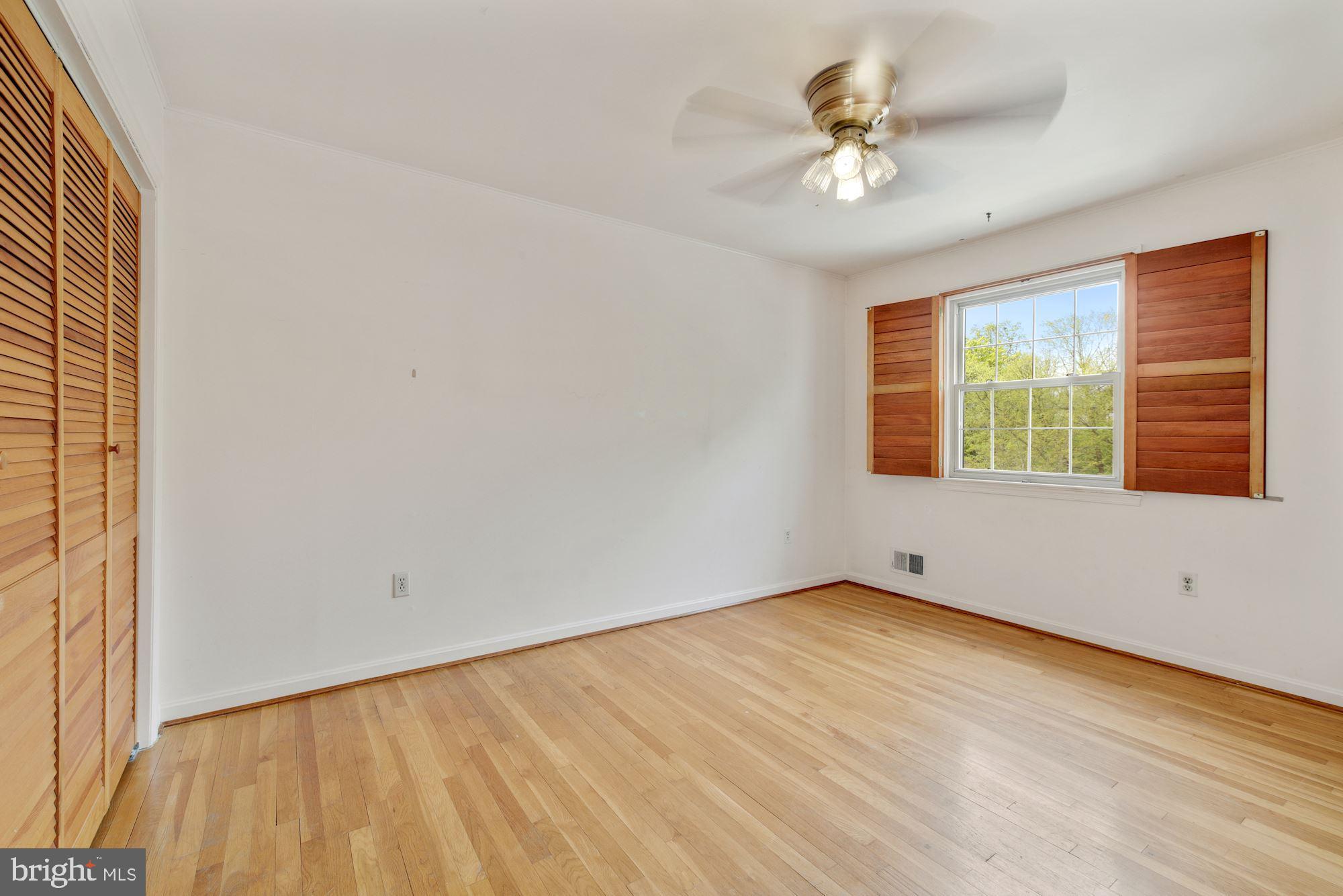 2123 Bucknell Terrace, Unit 52 Silver Spring, MD 20902 - Photo 15 of 26 Bedroom #3 - Upper Level