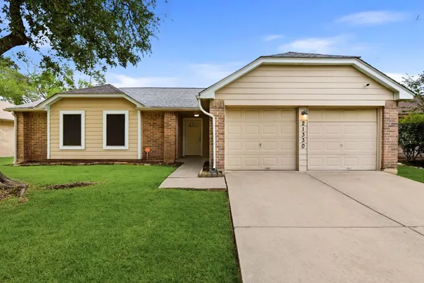 $299,000 | 21330 Golden Dove Drive, Spring, TX 77388