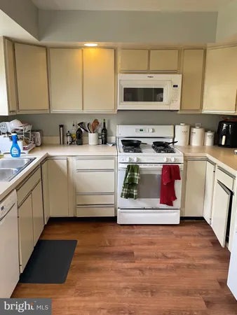 $5,300 | 3607 13th Street North, Arlington, VA 22201