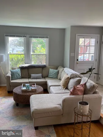 $5,300 | 3607 13th Street North, Arlington, VA 22201