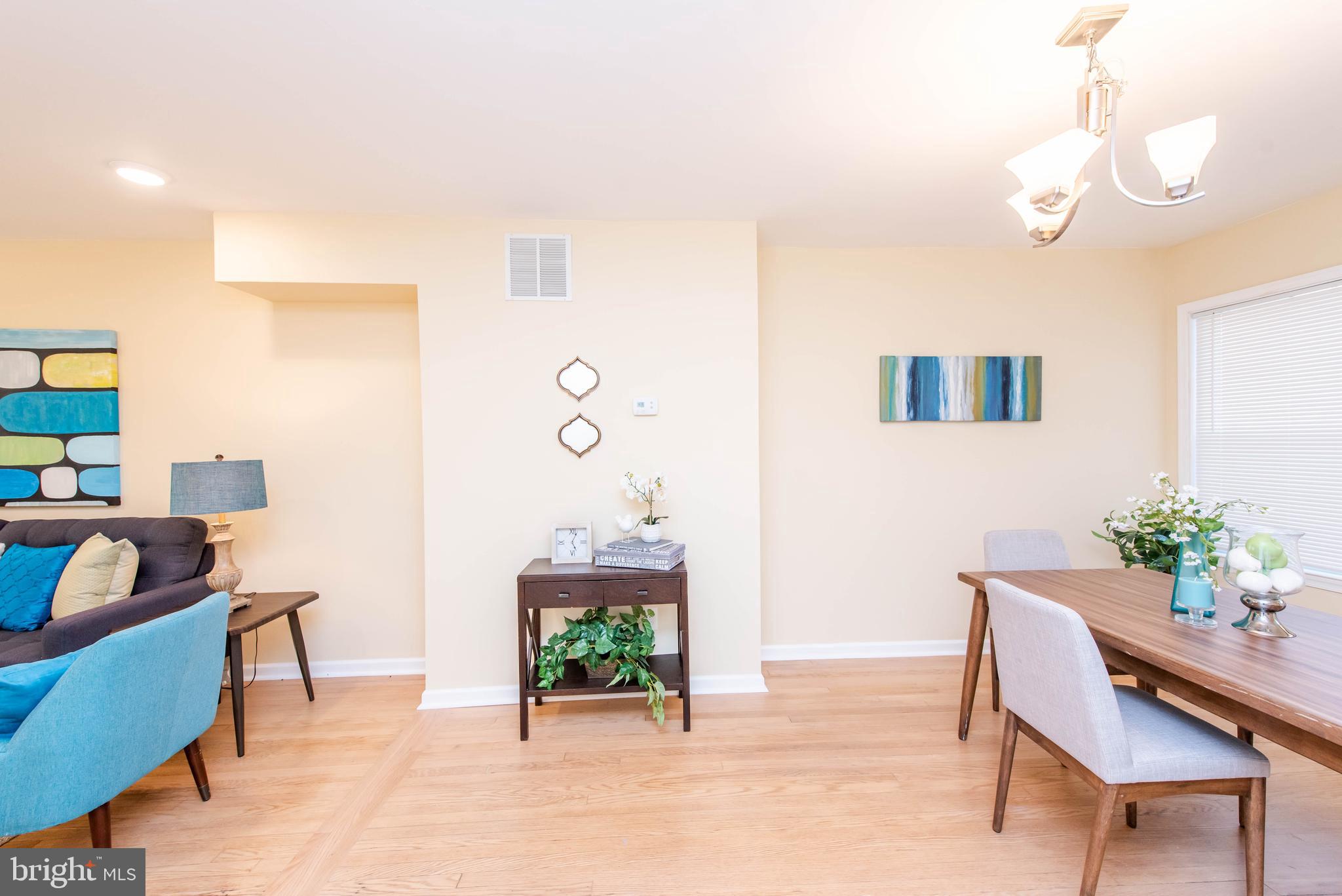 3802 Colborne Road Baltimore, MD 21229 - Photo 2 of 38 Dining Room