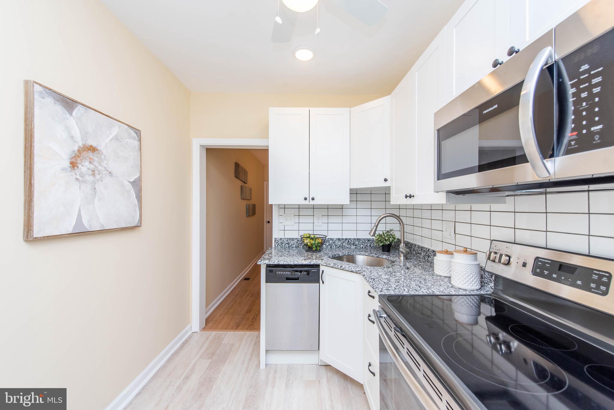 3802 Colborne Road Baltimore, MD 21229 - Photo 10 of 38 Kitchen