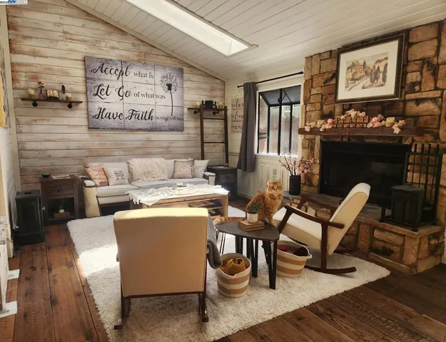 $899,000 | 2989-2989 Singalong Way, Sunol, CA 94586