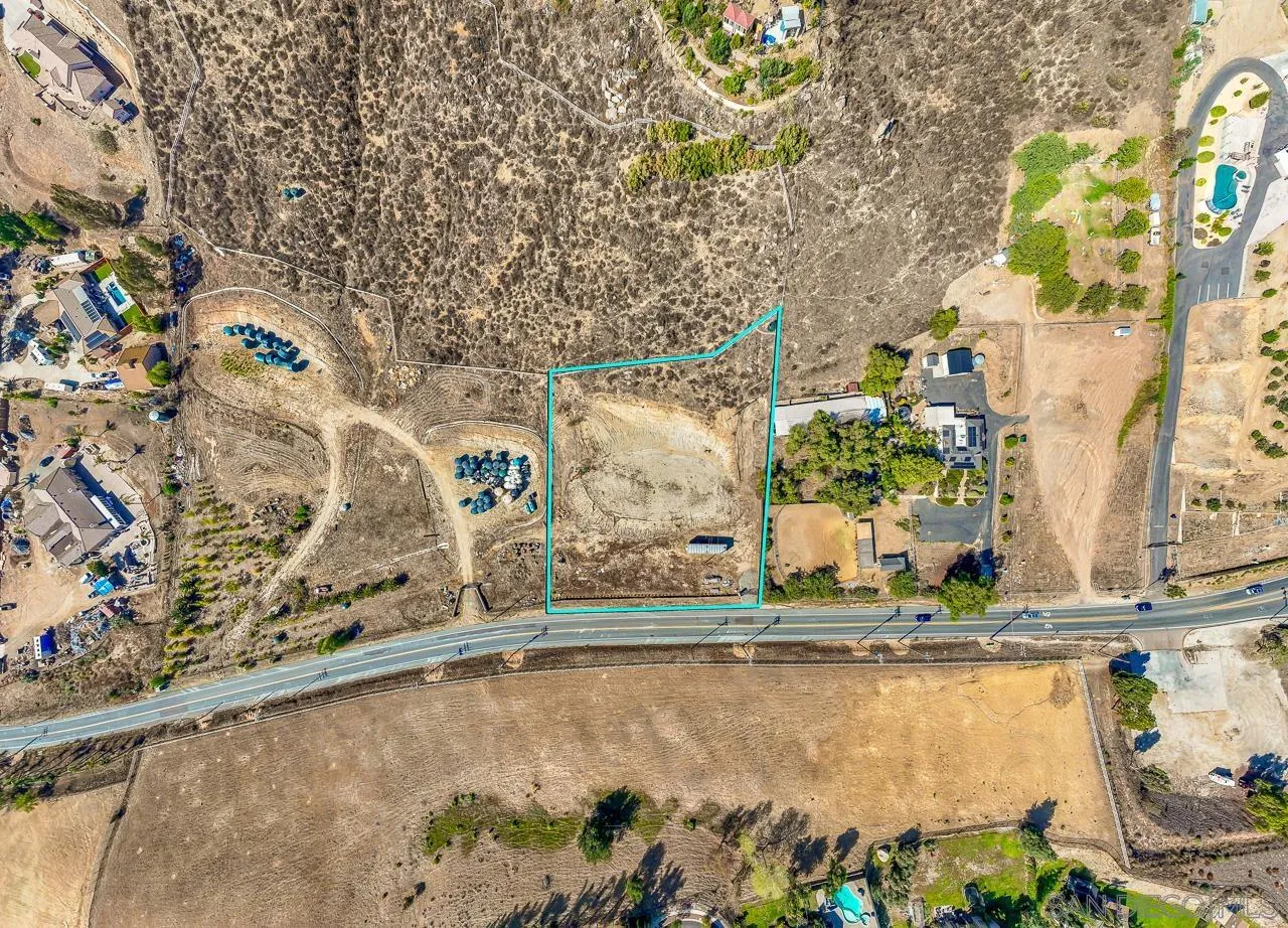 5352 Dehesa Road El Cajon, CA 92019 - Photo 6 of 10