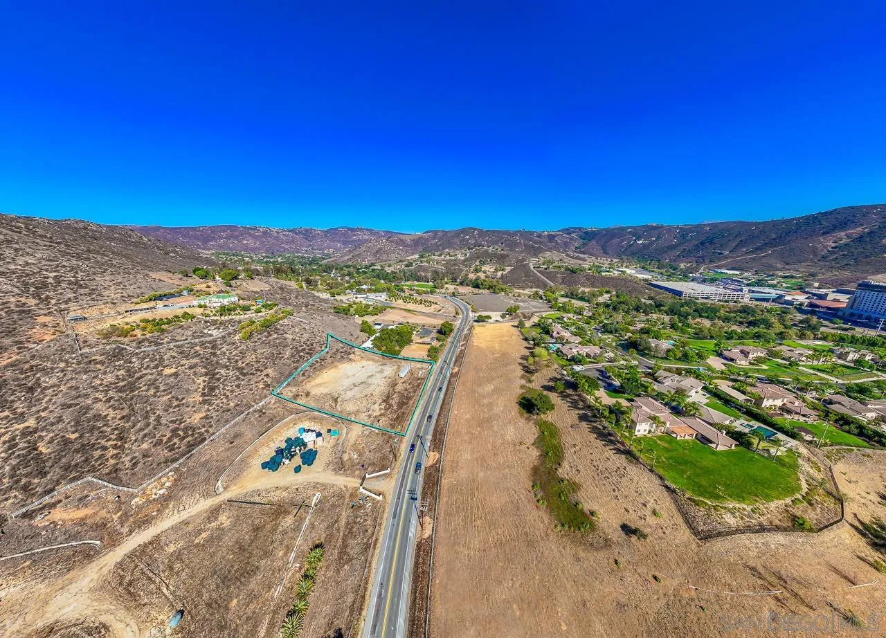 5352 Dehesa Road El Cajon, CA 92019 - Photo 8 of 10 a view of a city with an ocean