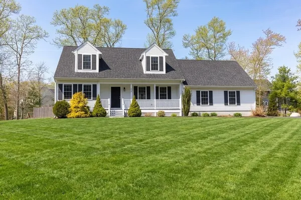 $749,900 | 214 Steere Street, Attleboro, MA 02703