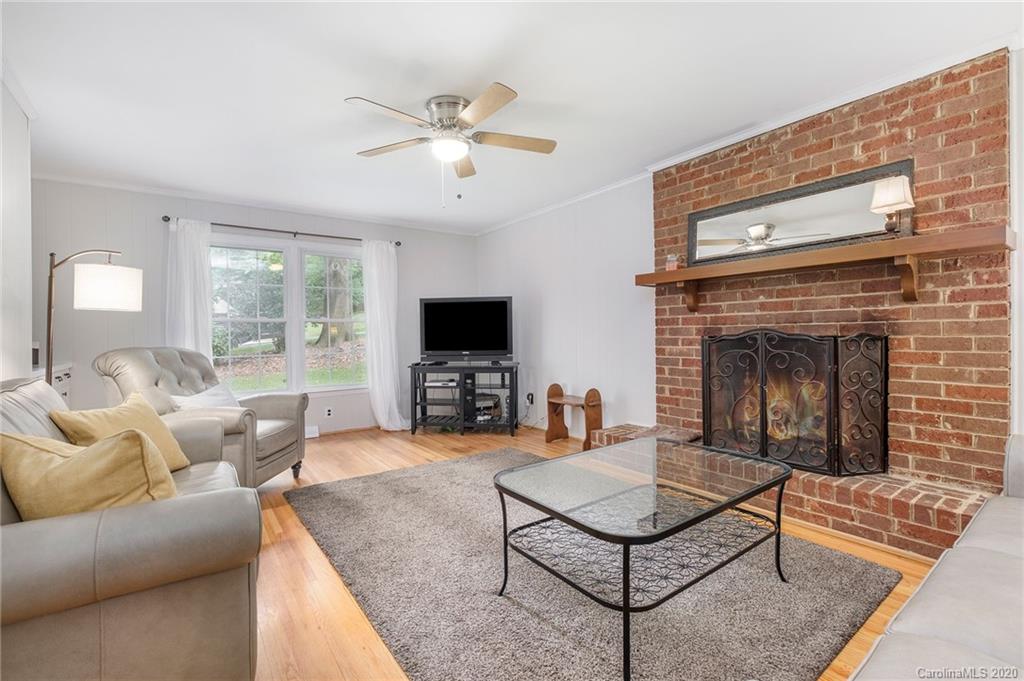 6125 Gate Post Road Charlotte, NC 28211 - Photo 19 of 41 Gallery Image 19