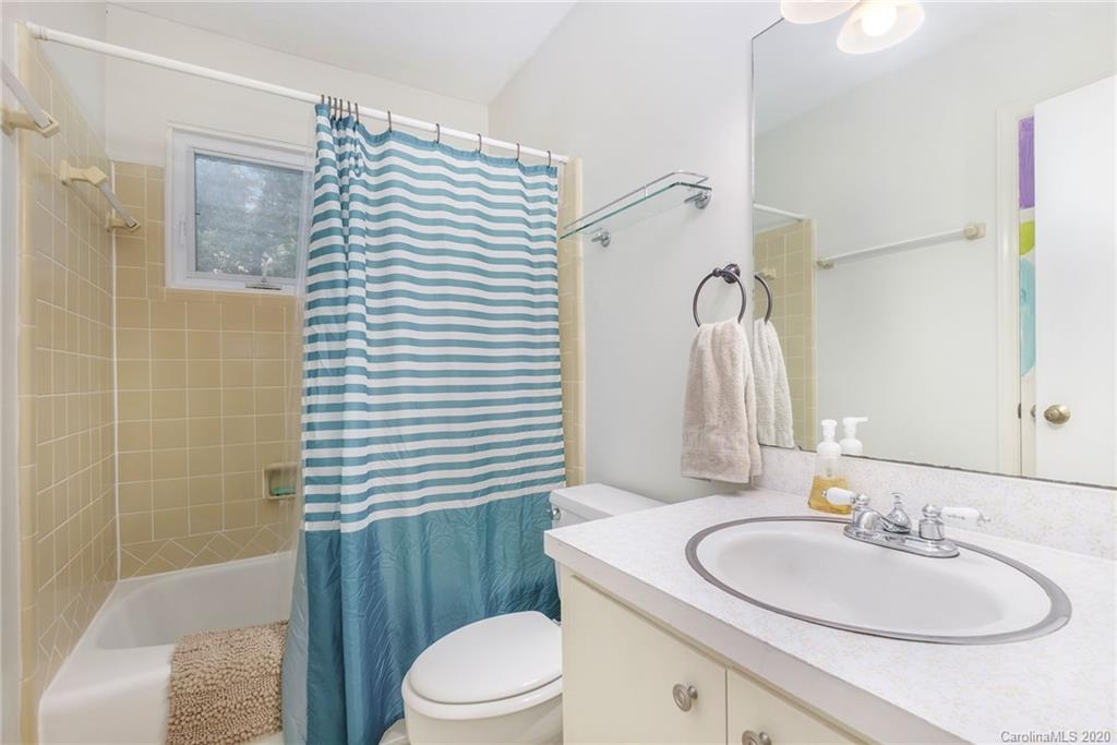 6125 Gate Post Road Charlotte, NC 28211 - Photo 30 of 41 Gallery Image 30