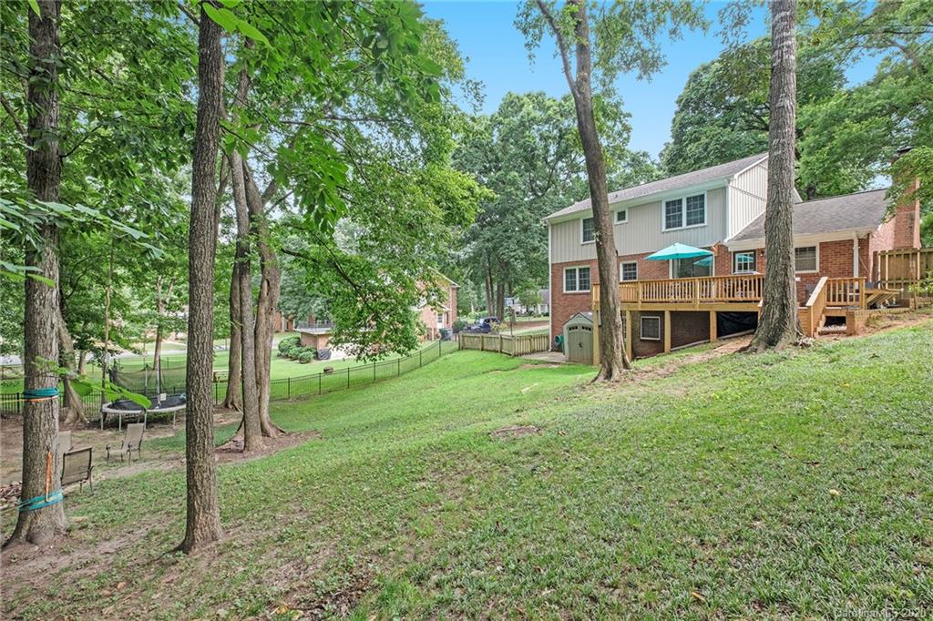 6125 Gate Post Road Charlotte, NC 28211 - Photo 39 of 41 Gallery Image 39