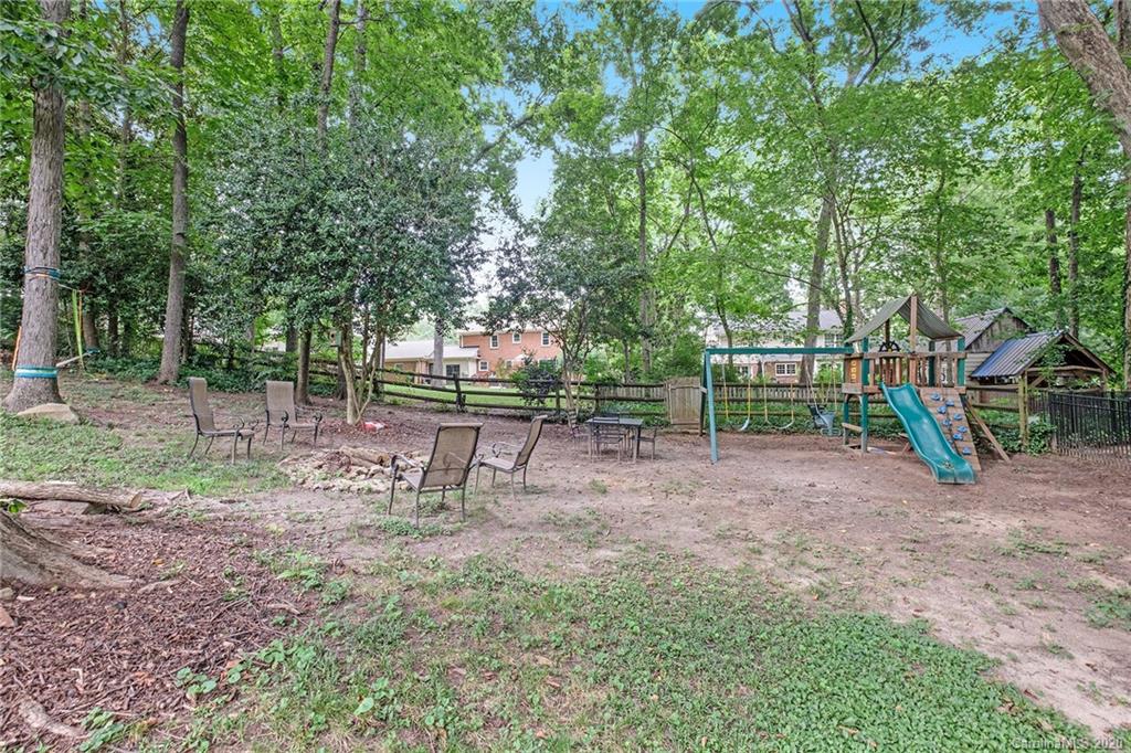 6125 Gate Post Road Charlotte, NC 28211 - Photo 40 of 41 Gallery Image 40
