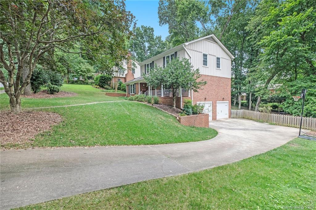 6125 Gate Post Road Charlotte, NC 28211 - Photo 5 of 41 Gallery Image 5